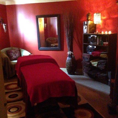 Telephones  of parlors erotic massage  in Richmond, Canada 